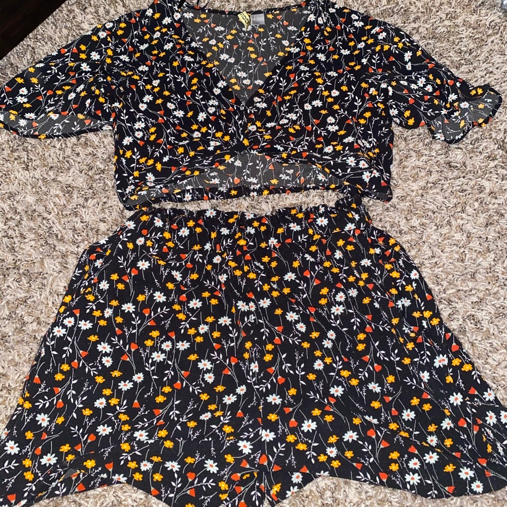 Floral two piece